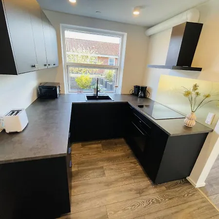 Aday - Elegant With Terrace