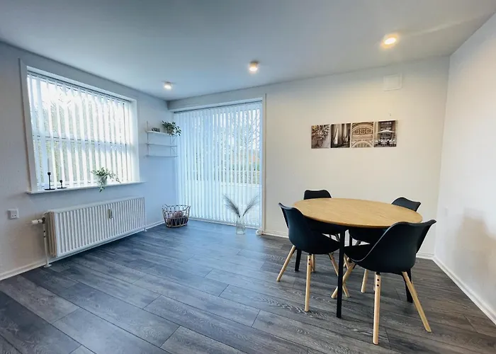 Aday - Elegant With Terrace * Svenstrup